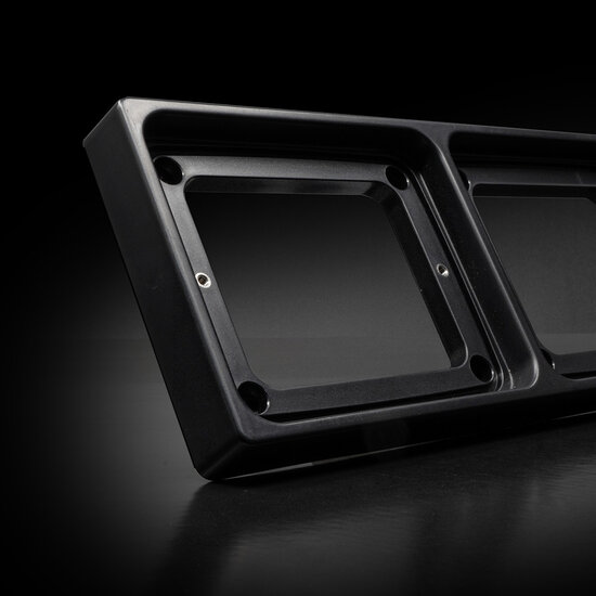 OMNIUS - FANALE POSTERIORE SOTTILE A LED - DUE &quot;ALTE&quot;