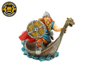 VIKING WITH SHIELD ON SHIP - DANMARK - 10CM